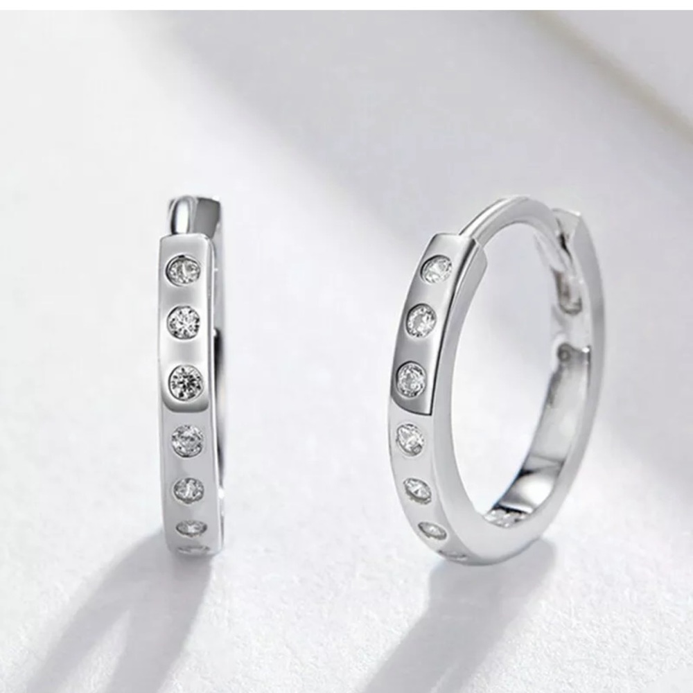 Elegant 925 Silver Drop Earrings Cubic Zirconia